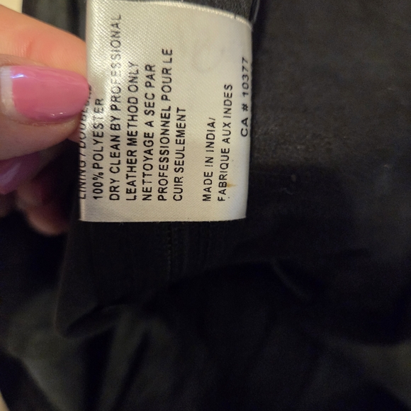 🍍Leather Tank Top - Picture 5 of 5